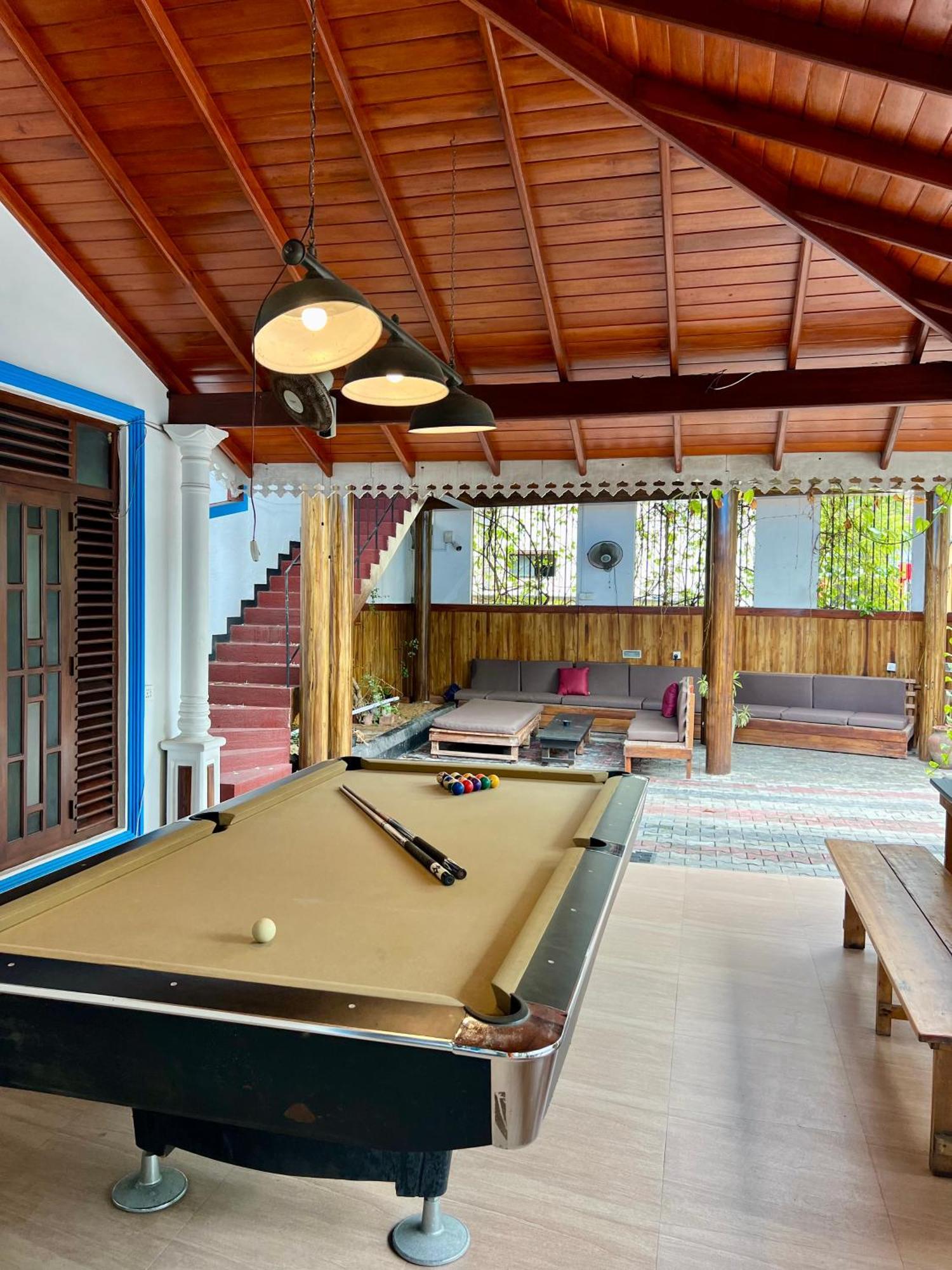 Hari Hari Hostel Weligama Exterior foto